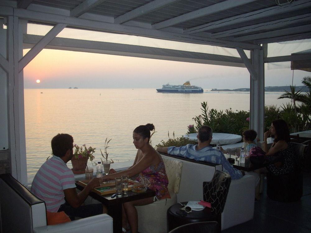 Hotel Oasis Parikia  Bagian luar foto