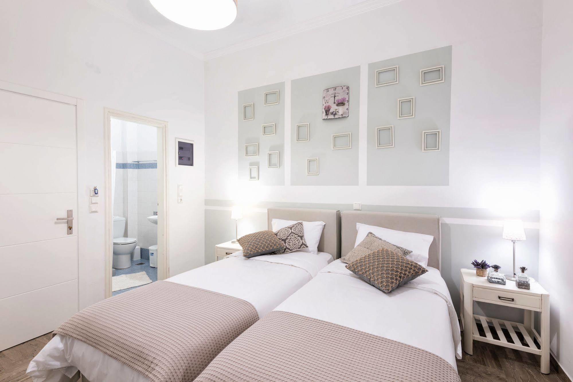Hotel Oasis Parikia  Bagian luar foto